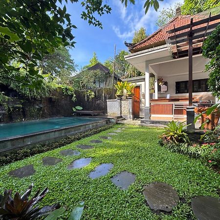 Bumbung Sari Villa Ubud Eksteriør bilde